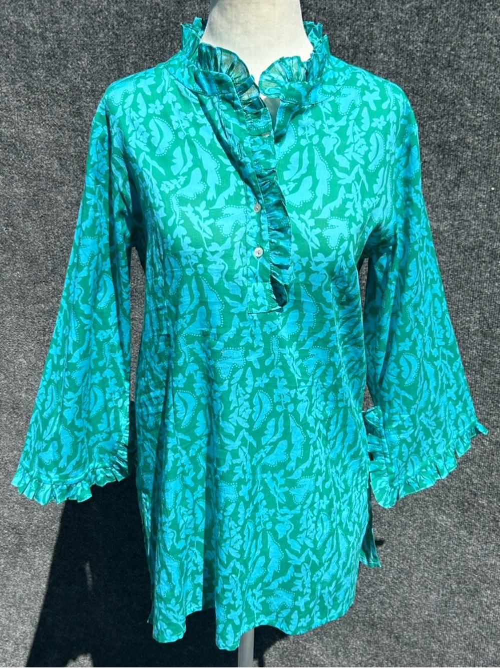 **SOLD** Rungolee Jacqueline Aqua Blue Green Floral Ruffle Detail Blouse